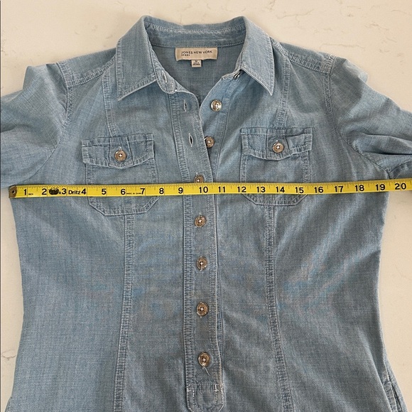 Jones New York Light Blue Denim Shirt - Picture 6 of 8